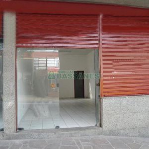 Loja com 60m², no bairro São Pelegrino em Caxias do Sul para Alugar