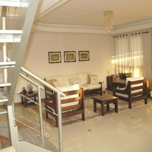 Apto Mobiliado com 102m², 2 dormitórios, 1 vaga, no bairro Centro em Caxias do Sul para Comprar