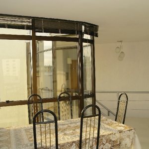 Apto Mobiliado com 102m², 2 dormitórios, 1 vaga, no bairro Centro em Caxias do Sul para Comprar