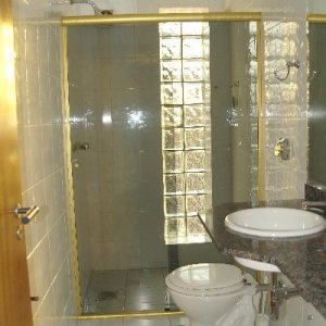 Apto Mobiliado com 102m², 2 dormitórios, 1 vaga, no bairro Centro em Caxias do Sul para Comprar