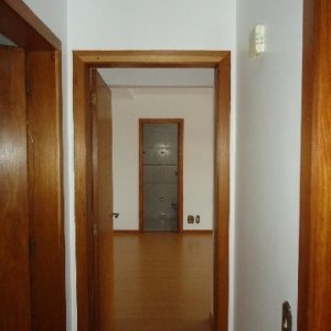 Apartamento com 90m², 2 dormitórios, 1 vaga, no bairro Madureira em Caxias do Sul para Comprar