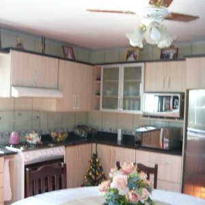 Casa com 234m², 3 dormitórios, 3 vagas, no bairro Serrano em Caxias do Sul para Comprar