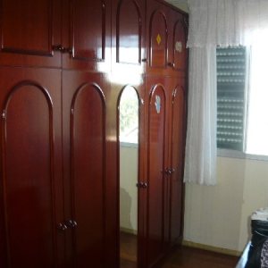 Casa com 234m², 3 dormitórios, 3 vagas, no bairro Serrano em Caxias do Sul para Comprar