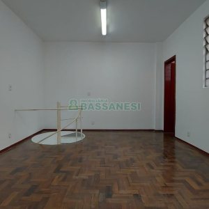 Loja com 40m², no bairro Centro em Caxias do Sul para Alugar