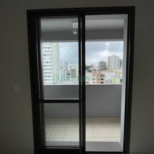 Apartamento com 60m², 2 dormitórios, 2 vagas, no bairro São Pelegrino em Caxias do Sul para Alugar