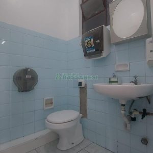 Sala com 53m², no bairro Centro em Caxias do Sul para Comprar