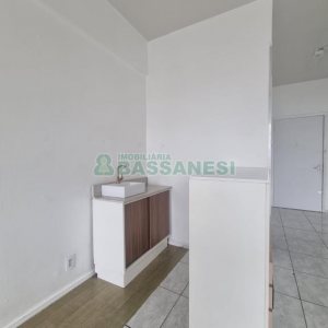 Sala com 53m², no bairro Centro em Caxias do Sul para Alugar ou Comprar