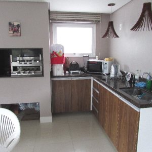 Apto/Cobertura com 182m², 3 dormitórios, 2 vagas, no bairro Universitário em Caxias do Sul para Comprar