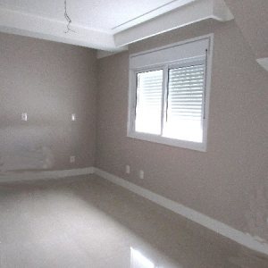 Apto/Cobertura com 182m², 3 dormitórios, 2 vagas, no bairro Universitário em Caxias do Sul para Comprar