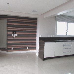 Apto/Cobertura com 182m², 3 dormitórios, 2 vagas, no bairro Universitário em Caxias do Sul para Comprar
