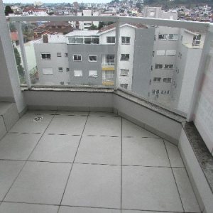 Apto/Cobertura com 182m², 3 dormitórios, 2 vagas, no bairro Universitário em Caxias do Sul para Comprar
