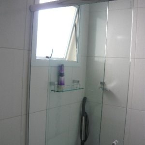 Apartamento com 72m², 2 dormitórios, 2 vagas, no bairro Vinhedos em Caxias do Sul para Comprar