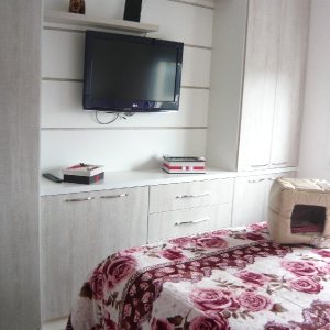 Apartamento com 72m², 2 dormitórios, 2 vagas, no bairro Vinhedos em Caxias do Sul para Comprar