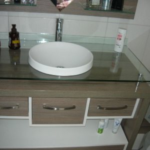 Apartamento com 72m², 2 dormitórios, 2 vagas, no bairro Vinhedos em Caxias do Sul para Comprar