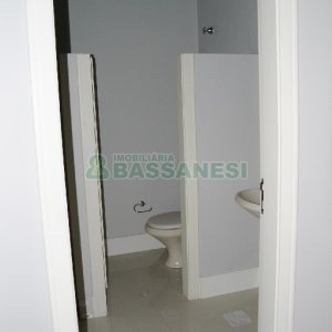 Loja com 200m², 1 vaga, no bairro Centro em Caxias do Sul para Alugar