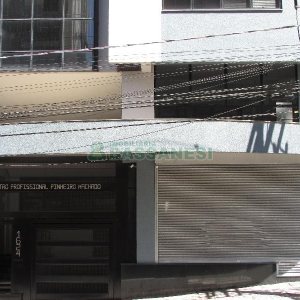 Loja com 200m², 1 vaga, no bairro Centro em Caxias do Sul para Alugar