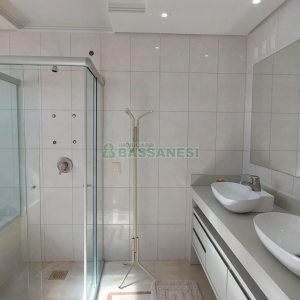 Apto Mobiliado com 190m², 3 dormitórios, 2 vagas, no bairro Madureira em Caxias do Sul para Alugar