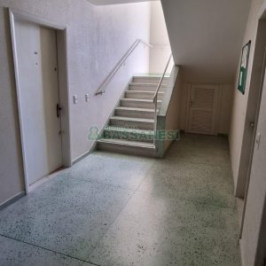Apartamento com 9171m², 2 dormitórios, 2 vagas, no bairro Pio X em Caxias do Sul para Alugar