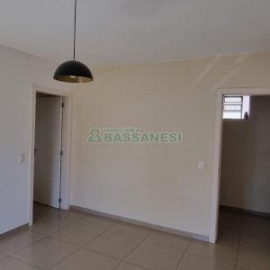 Apartamento com 9171m², 2 dormitórios, 2 vagas, no bairro Pio X em Caxias do Sul para Alugar