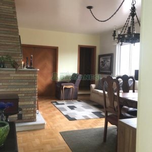 Casa com 445m², 5 dormitórios, no bairro Lourdes em Caxias do Sul para Alugar