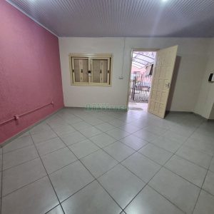 Casa com 80m², 3 dormitórios, 1 vaga, no bairro Universitário em Caxias do Sul para Alugar