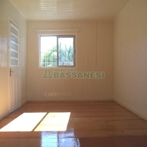 Casa com 90m², 3 dormitórios, no bairro Rio Branco em Caxias do Sul para Alugar