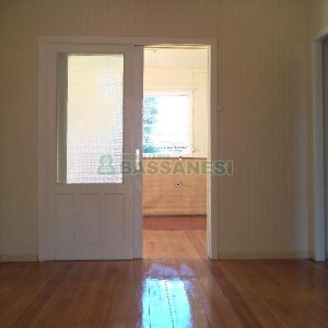 Casa com 90m², 3 dormitórios, no bairro Rio Branco em Caxias do Sul para Alugar