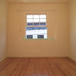 Casa com 90m², 3 dormitórios, no bairro Rio Branco em Caxias do Sul para Alugar