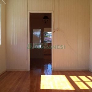 Casa com 90m², 3 dormitórios, no bairro Rio Branco em Caxias do Sul para Alugar