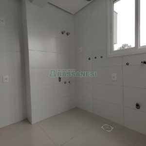 Apartamento com 107m², 2 dormitórios, 2 vagas, no bairro Marechal Floriano em Caxias do Sul para Comprar