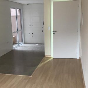 Apartamento com 71m², 2 dormitórios, 1 vaga, no bairro Salgado Filho em Caxias do Sul para Comprar