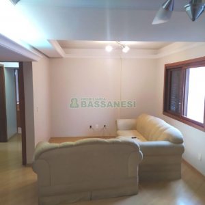 Apartamento com 109m², 3 dormitórios, 2 vagas, no bairro Madureira em Caxias do Sul para Alugar