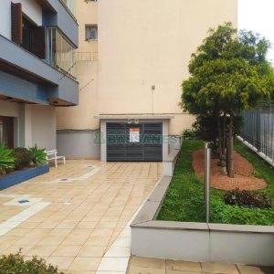 Apartamento com 109m², 3 dormitórios, 2 vagas, no bairro Madureira em Caxias do Sul para Alugar
