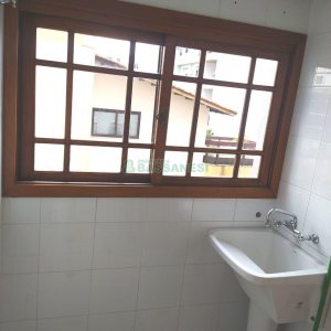 Apartamento com 109m², 3 dormitórios, 2 vagas, no bairro Madureira em Caxias do Sul para Alugar