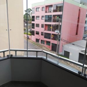 Apartamento com 109m², 3 dormitórios, 2 vagas, no bairro Madureira em Caxias do Sul para Alugar