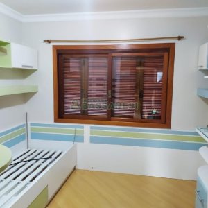 Apartamento com 109m², 3 dormitórios, 2 vagas, no bairro Madureira em Caxias do Sul para Alugar