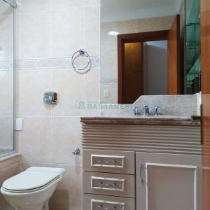 Apartamento com 109m², 3 dormitórios, 2 vagas, no bairro Madureira em Caxias do Sul para Alugar