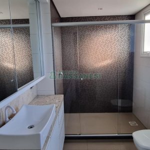 Apartamento com 160m², 3 dormitórios, 2 vagas, no bairro São Leopoldo em Caxias do Sul para Comprar