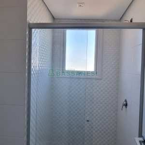 Apartamento com 160m², 3 dormitórios, 2 vagas, no bairro São Leopoldo em Caxias do Sul para Comprar