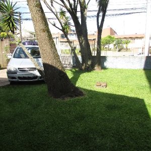 Casa Comercial com 130m², 3 dormitórios, 1 vaga, no bairro Esplanada em Caxias do Sul para Alugar