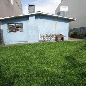 Casa Comercial com 130m², 3 dormitórios, 1 vaga, no bairro Esplanada em Caxias do Sul para Alugar