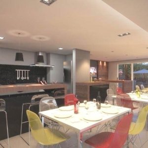 Apto Mobiliado com 50m², 1 dormitório, 1 vaga, no bairro Centro em Caxias do Sul para Alugar