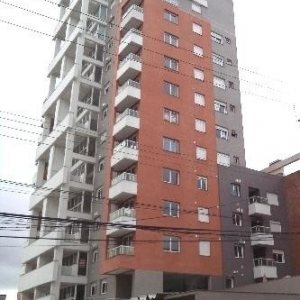 Apto Mobiliado com 50m², 1 dormitório, 1 vaga, no bairro Centro em Caxias do Sul para Alugar