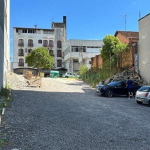 Terreno com 572m², no bairro Panazzolo em Caxias do Sul para Comprar