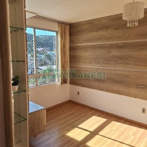 Apto Mobiliado com 38m², 2 dormitórios, no bairro Diamantino em Caxias do Sul para Comprar