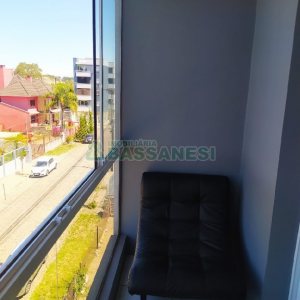 Apto Mobiliado com 88m², 2 dormitórios, 1 vaga, no bairro Diamantino em Caxias do Sul para Comprar