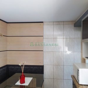 Apto Mobiliado com 88m², 2 dormitórios, 1 vaga, no bairro Diamantino em Caxias do Sul para Comprar