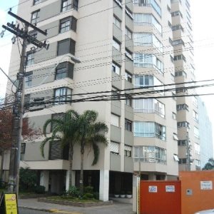 Apartamento com 128m², 3 dormitórios, 1 vaga, no bairro Centro em Caxias do Sul para Comprar