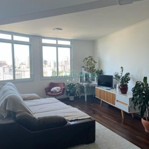 Apto Mobiliado com 137m², 3 dormitórios, 2 vagas, no bairro Centro em Caxias do Sul para Alugar