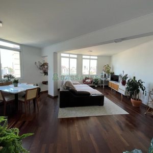 Apto Mobiliado com 137m², 3 dormitórios, 2 vagas, no bairro Centro em Caxias do Sul para Alugar